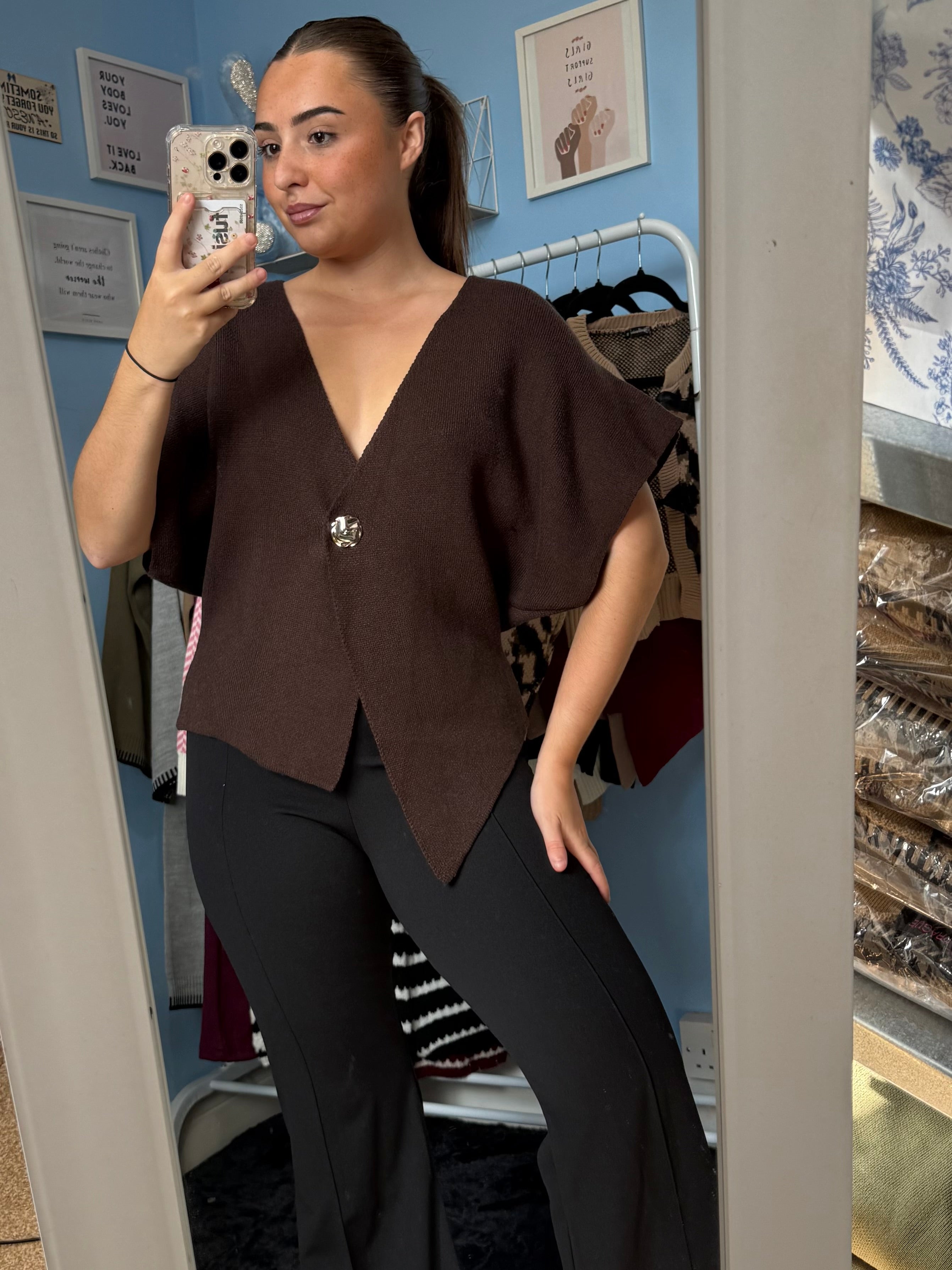 MOLLY fine knit button top